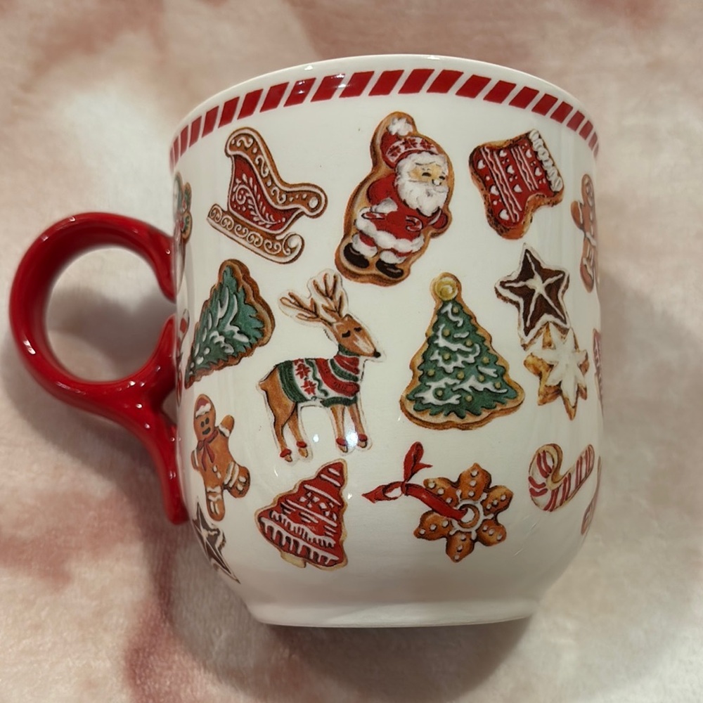 Sur La Table Festive Holiday Gingerbread Cookies Christmas Ceramic Mug 14oz  NWT